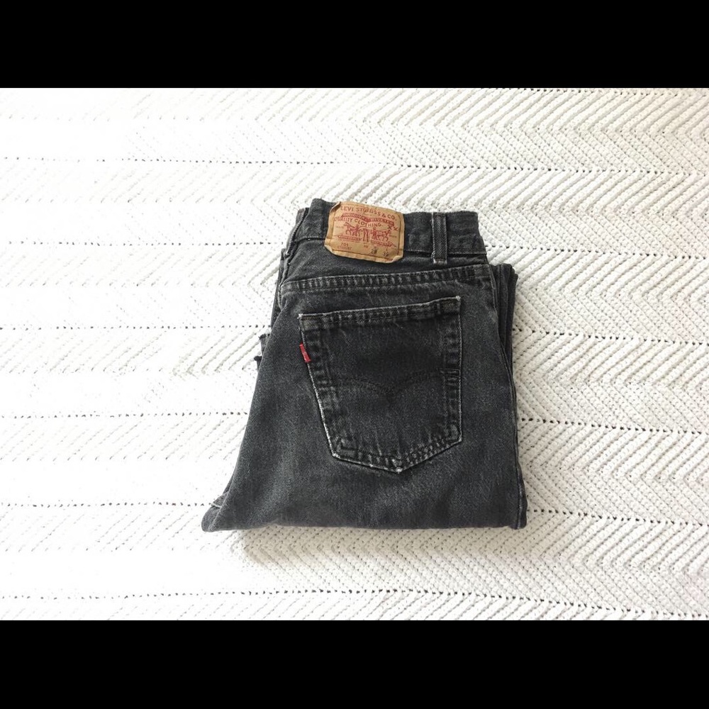 Vintage high waisted Levi’s 701 student fit USA
